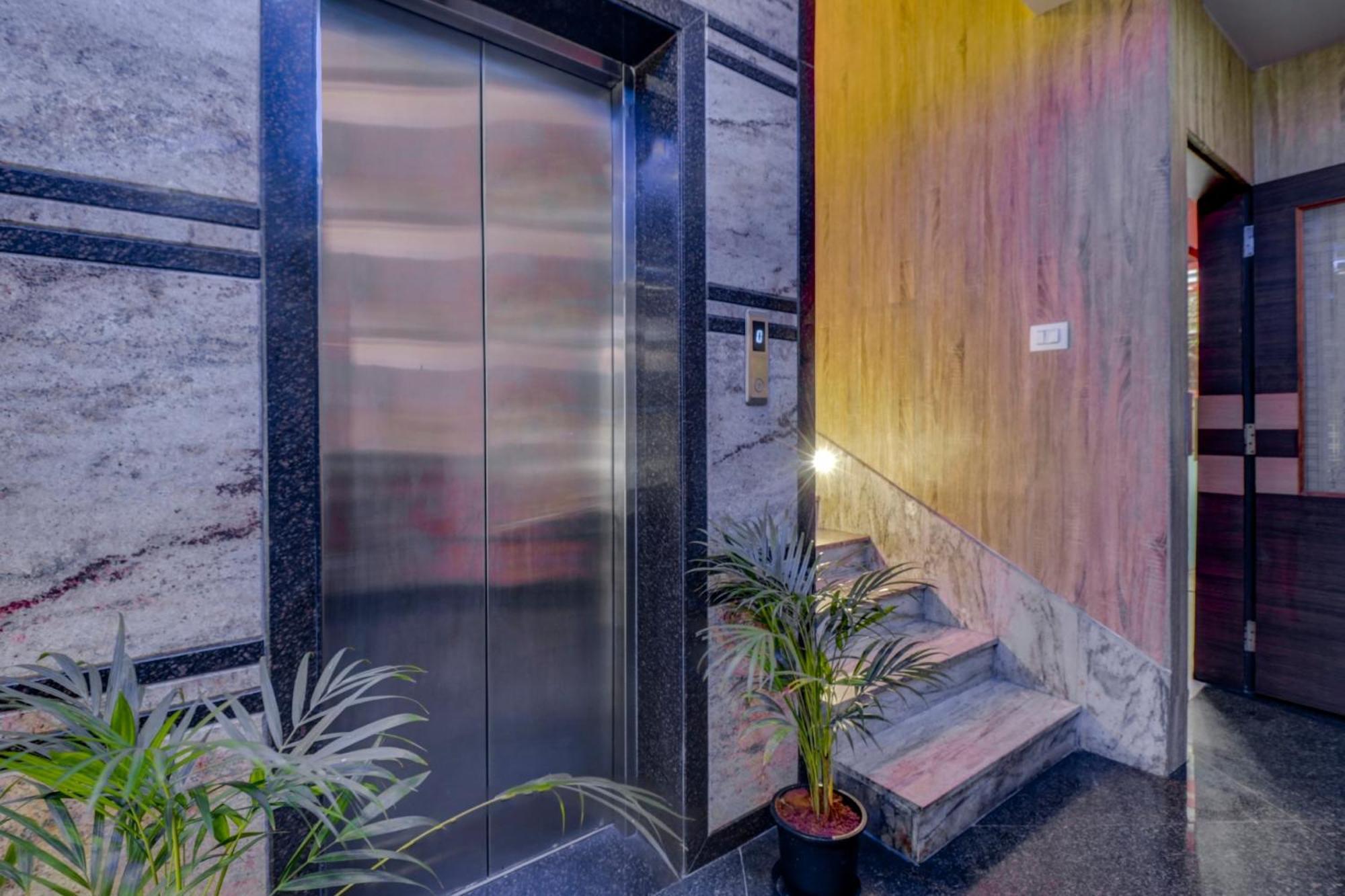 Collection O Karthika Residency Hotell Bangalore Eksteriør bilde